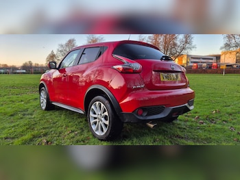 Used Nissan Juke 2015 for sale - 77189575: Photo