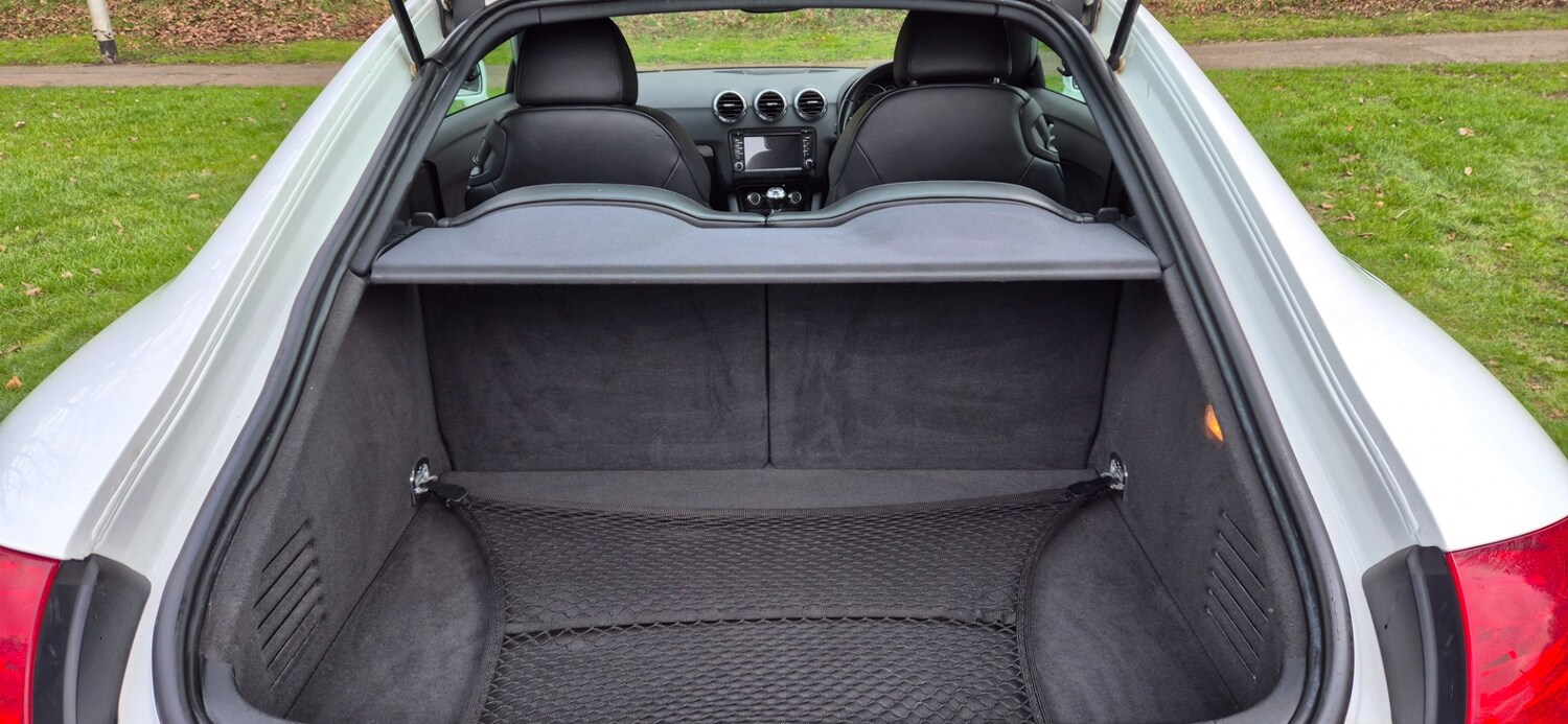 Used Audi TT 2012 for sale - 77818108: Photo 10