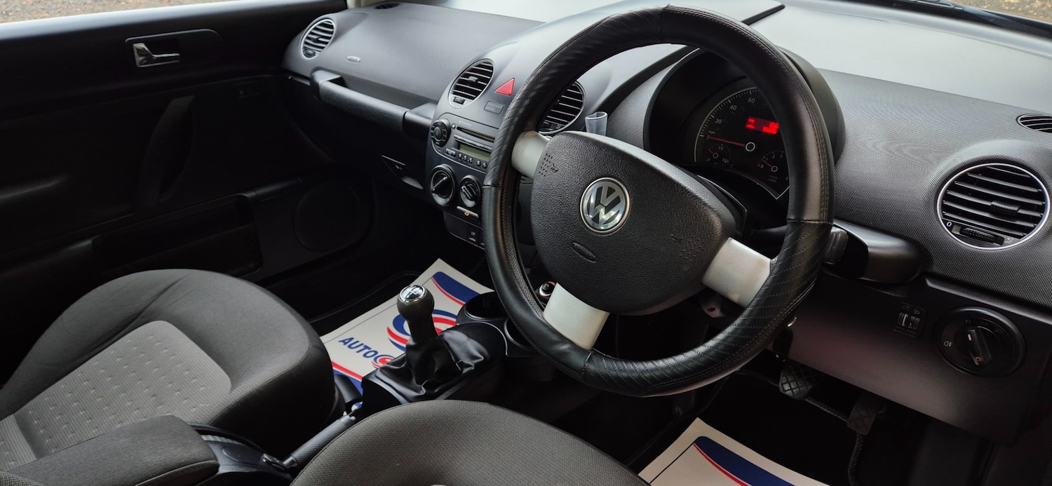 Used Volkswagen Beetle 2009 for sale - 76555296: Photo 10