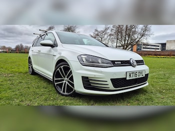 Used Volkswagen Golf 2016 for sale - 78267747: Photo
