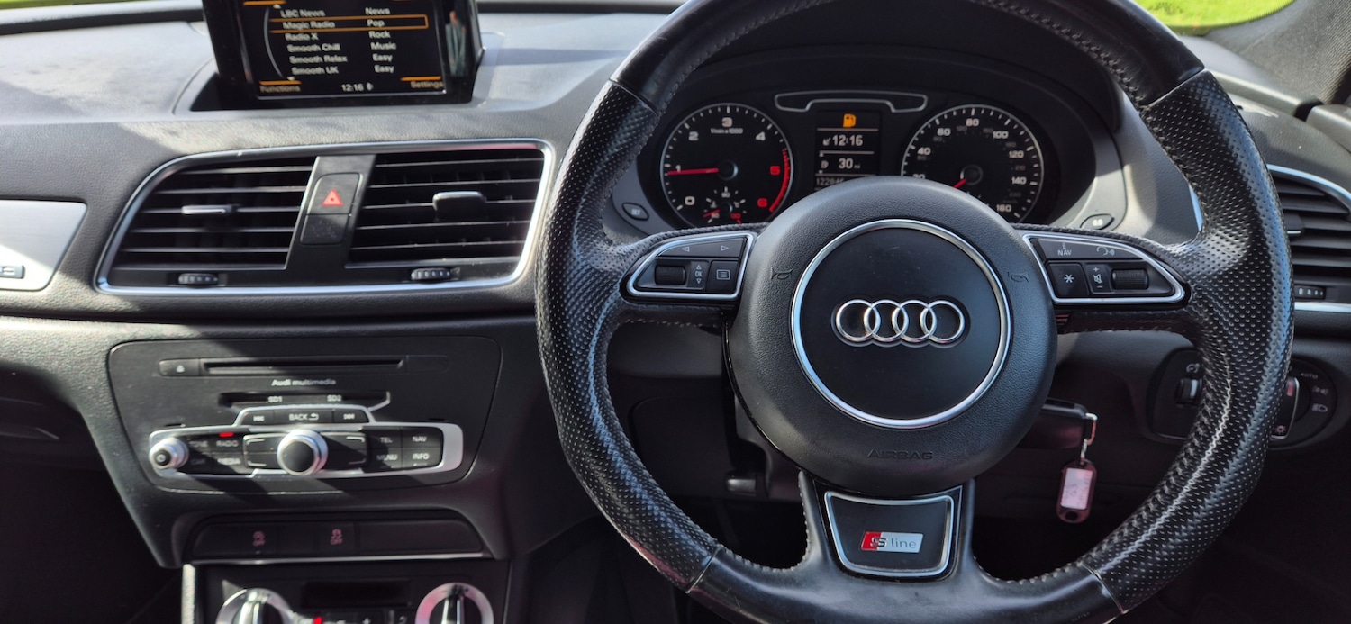 Used Audi Q3 2014 for sale - 77873629: Photo 17