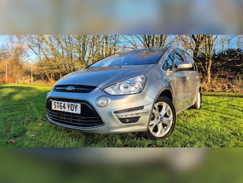 2015 (64) - 2.0 TDCi 140 Titanium 5dr