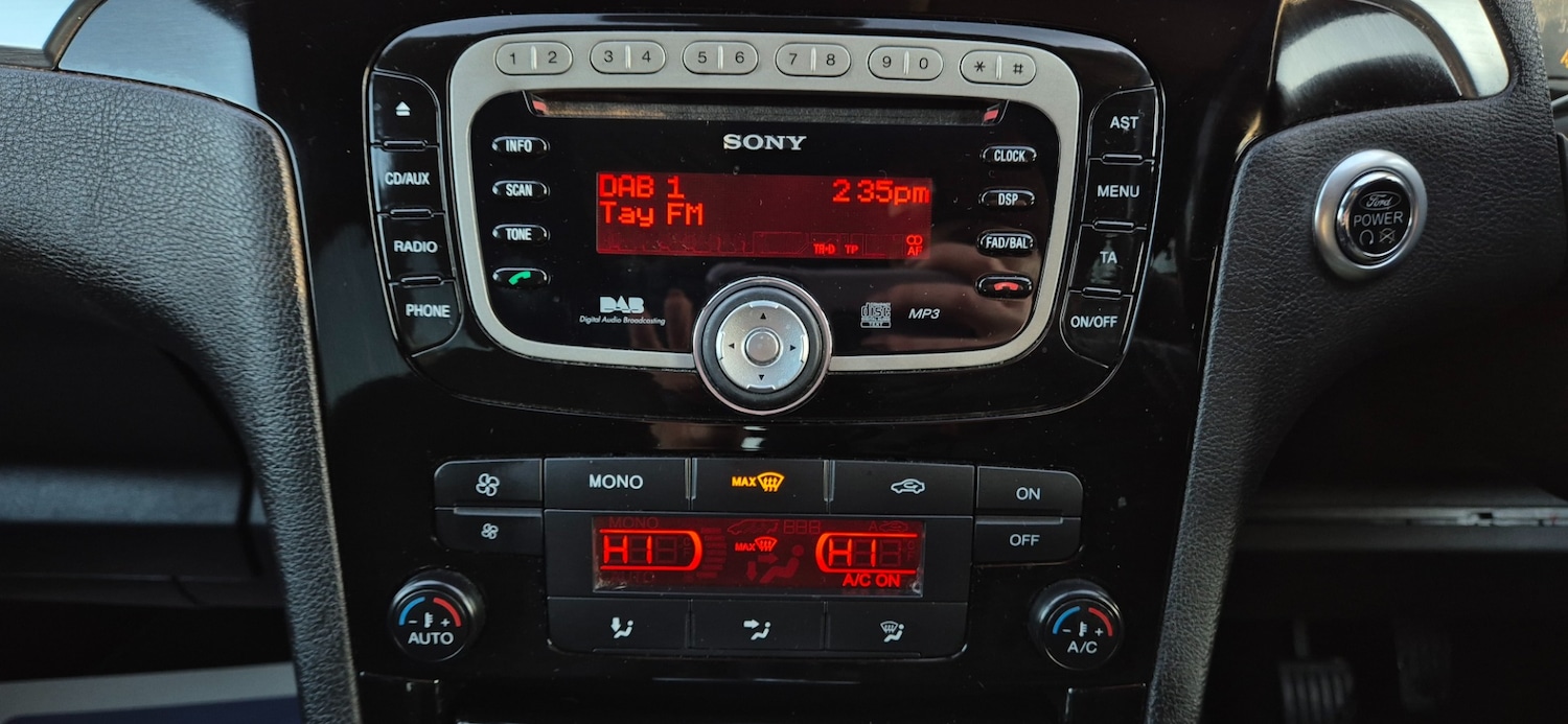 Used Ford S-Max 2015 for sale - 77189559: Photo 20