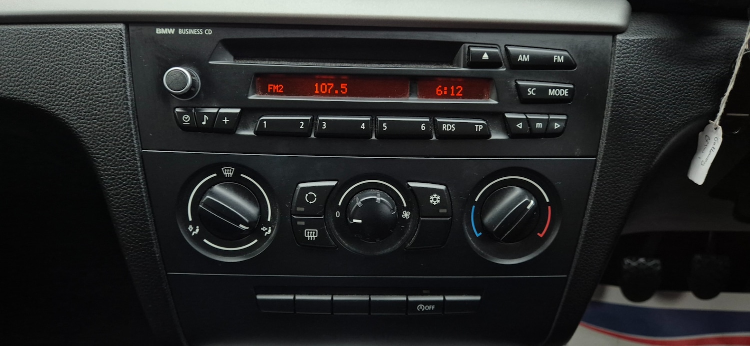 Used BMW 1 Series 2010 for sale - 76946322: Photo 15