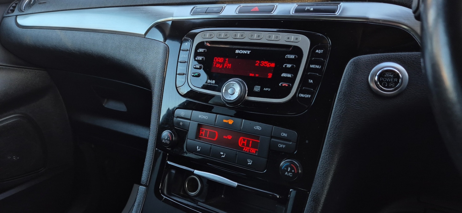 Used Ford S-Max 2015 for sale - 77258813: Photo 19