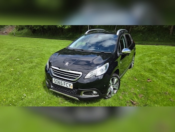 Used Peugeot 2008 2015 for sale - 79352569: Photo