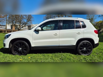 Used Volkswagen Tiguan 2011 for sale - 78367406: Photo