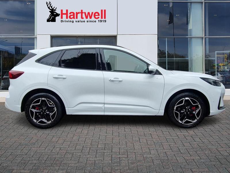 Used Ford Kuga 2024 for sale - 76782297: Photo 2