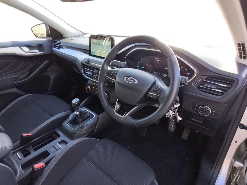 Used Ford Focus 2018 for sale - 76971972: Photo 11