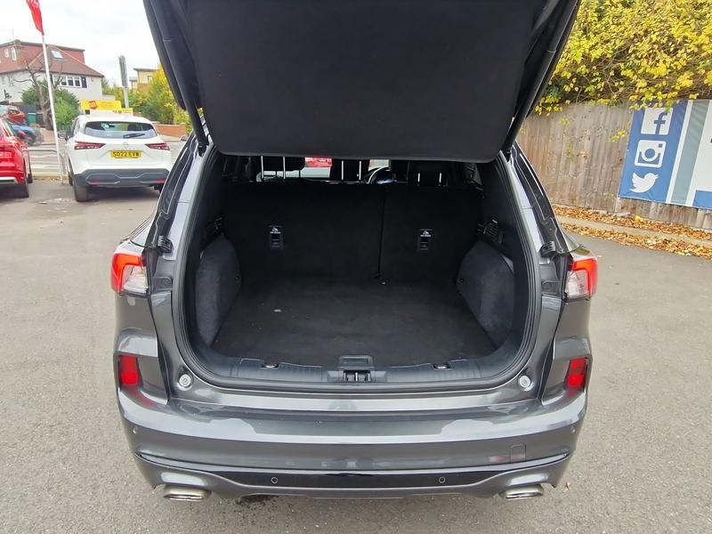 Used Ford Kuga 2022 for sale - 76782348: Photo 19