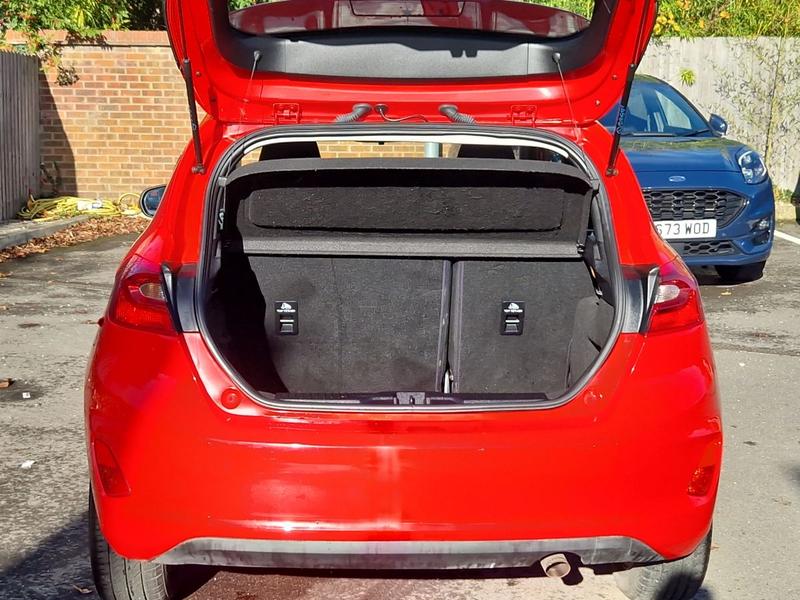 Used Ford Fiesta 2018 for sale - 76971985: Photo 19