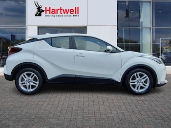 Used Toyota C-HR 2022 for sale - 76782239: Photo