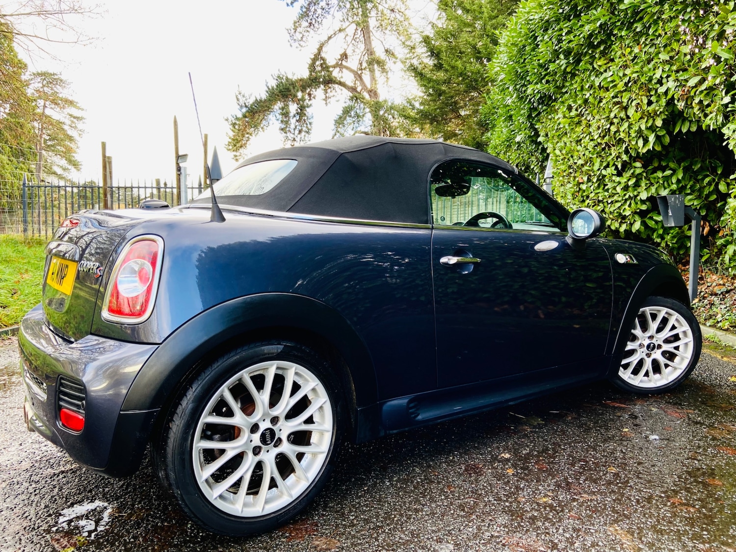 Used MINI Roadster 2013 for sale - 76792651: Photo 2
