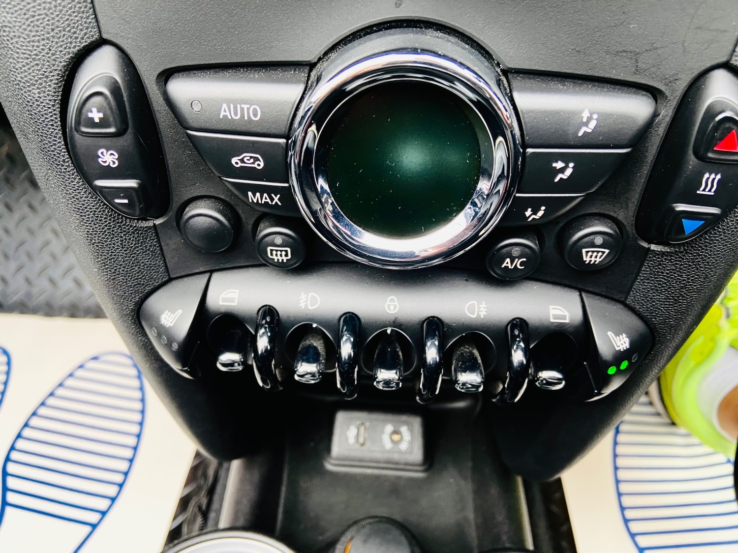 Used MINI Roadster 2013 for sale - 76792651: Photo 25