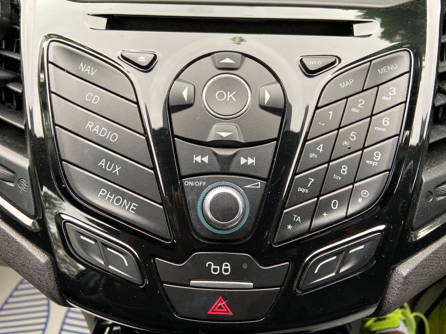 Used Ford Fiesta 2015 for sale - 76205996: Photo 20
