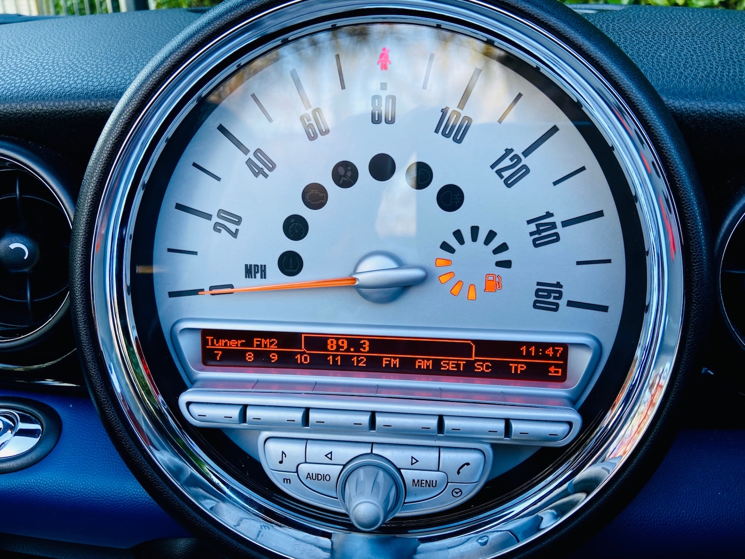 Used MINI Convertible 2010 for sale - 76725971: Photo 17