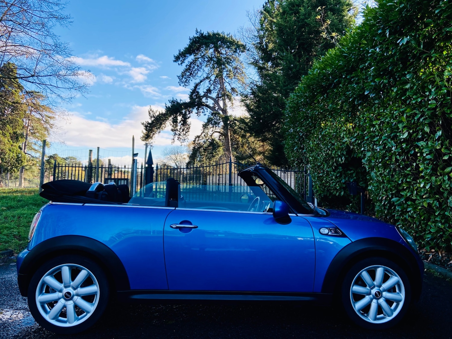 Used MINI Convertible 2010 for sale - 76725971: Photo 23