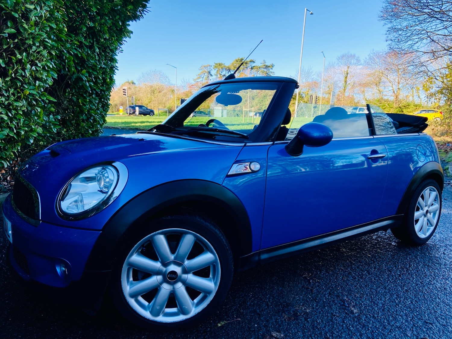 Used MINI Convertible 2010 for sale - 76725971: Photo 24