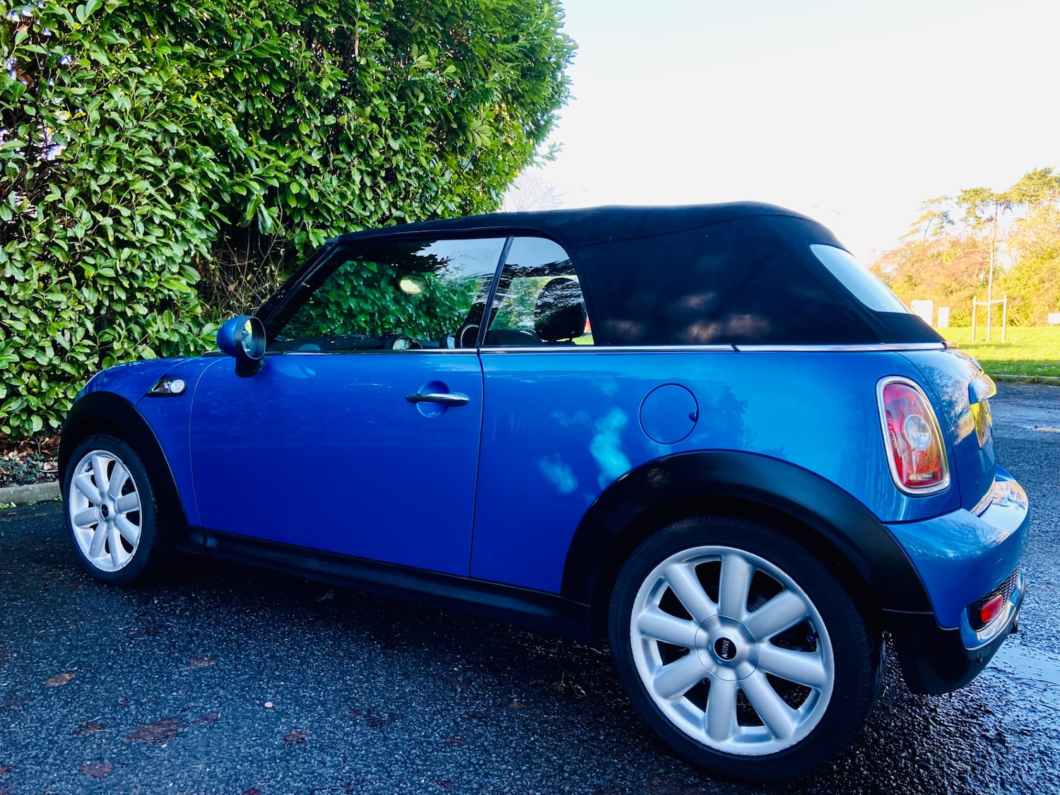 Used MINI Convertible 2010 for sale - 76725971: Photo 25