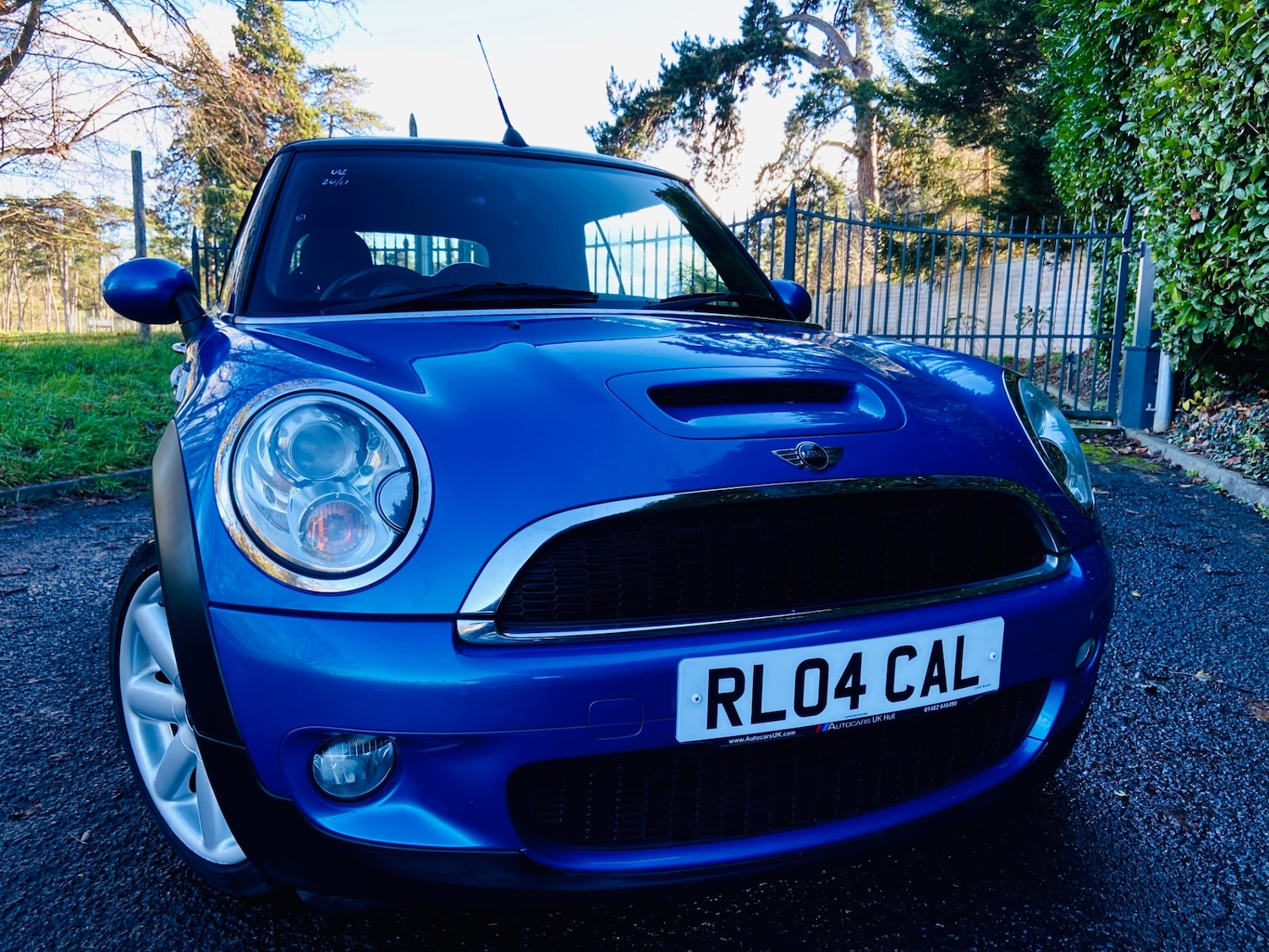 Used MINI Convertible 2010 for sale - 76725971: Photo 28