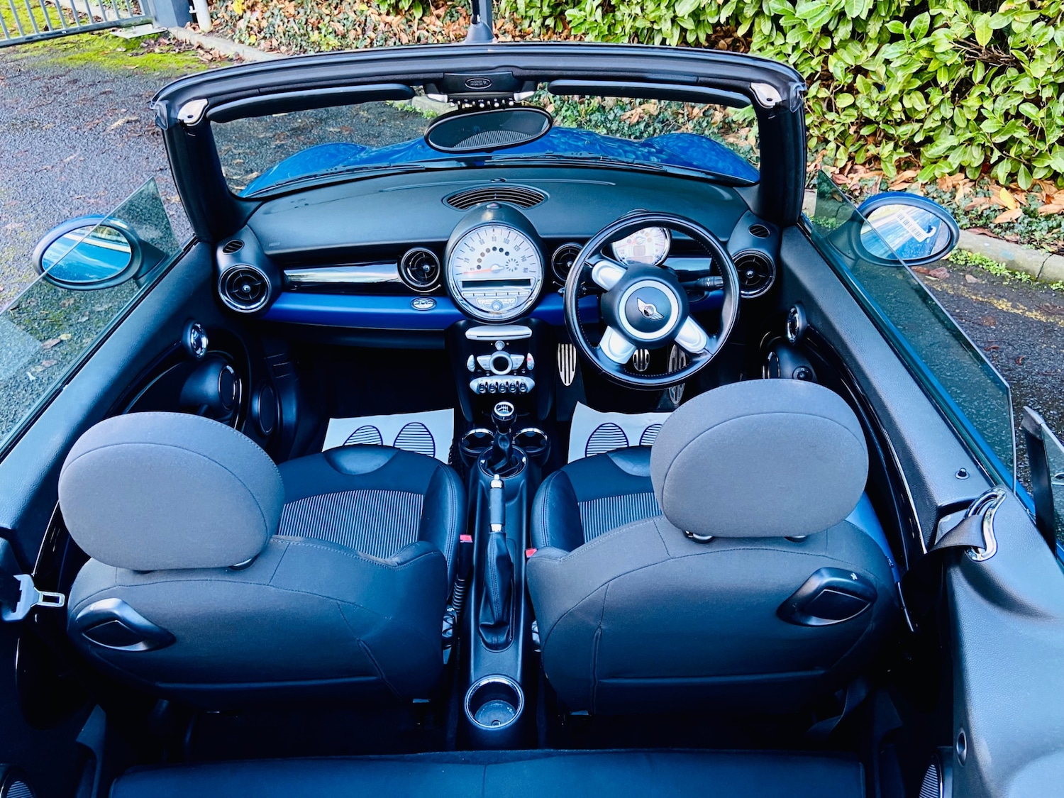 Used MINI Convertible 2010 for sale - 76725971: Photo 52