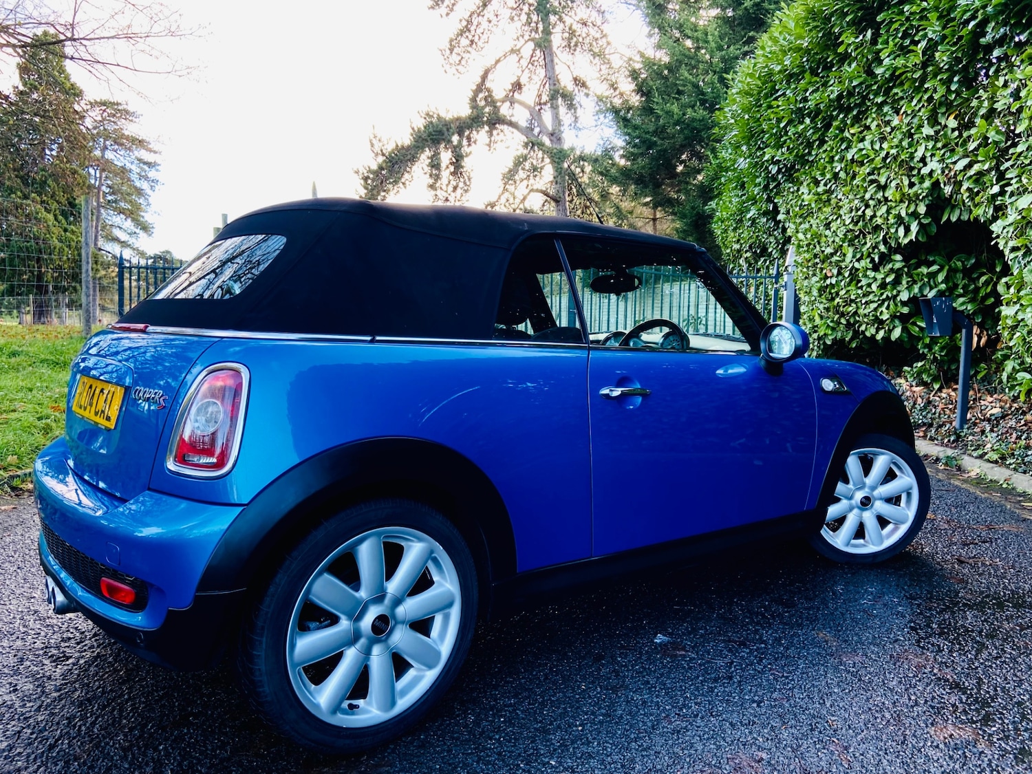 Used MINI Convertible 2010 for sale - 76725971: Photo 61