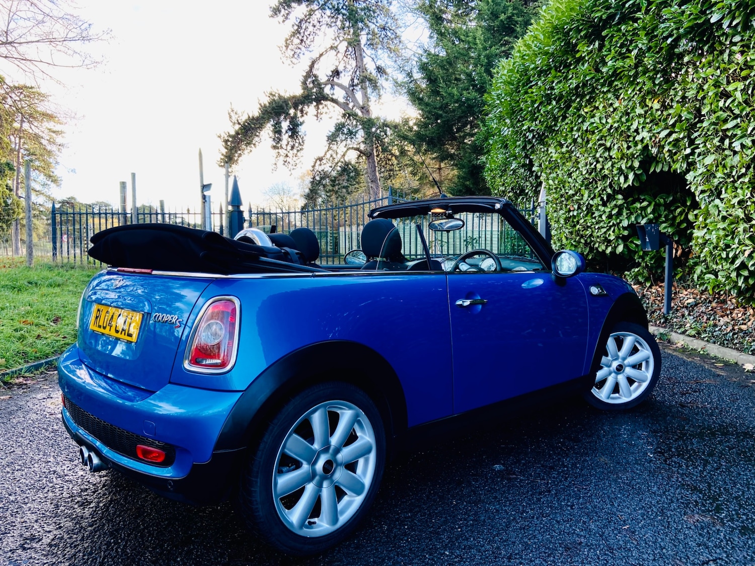 Used MINI Convertible 2010 for sale - 76725971: Photo 7