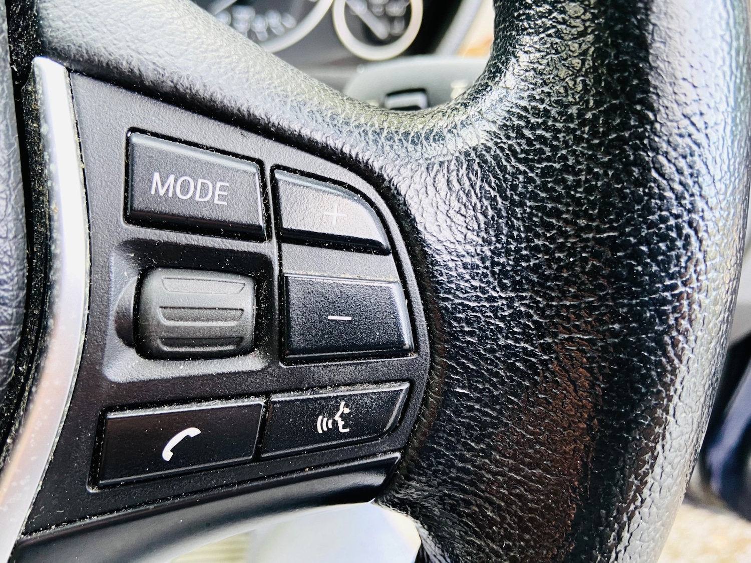 Used BMW 3 Series 2014 for sale - 77090101: Photo 24