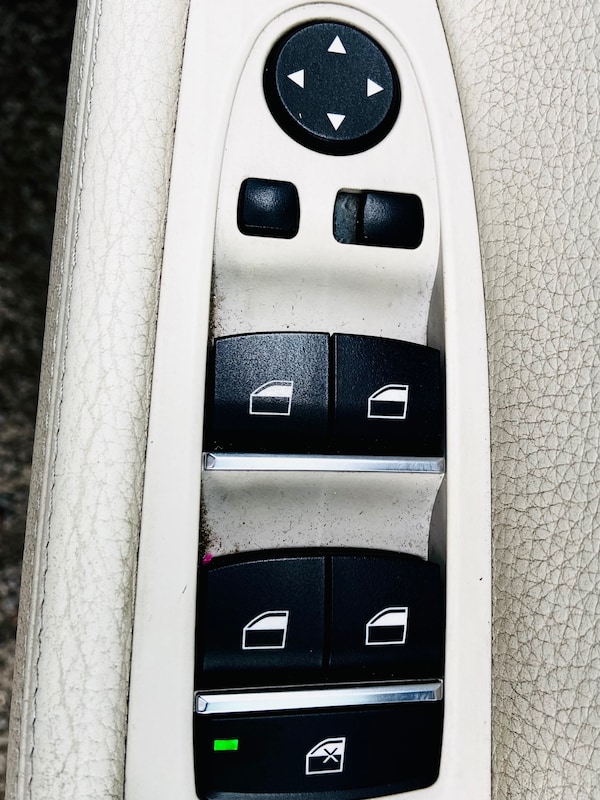 Used BMW 7 Series 2014 for sale - 74938381: Photo 38