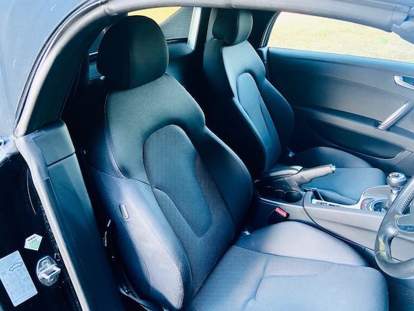 Used Audi TT 2010 for sale - 75702840: Photo 17