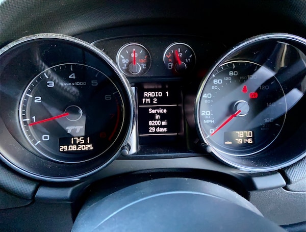 Used Audi TT 2010 for sale - 75702840: Photo 20