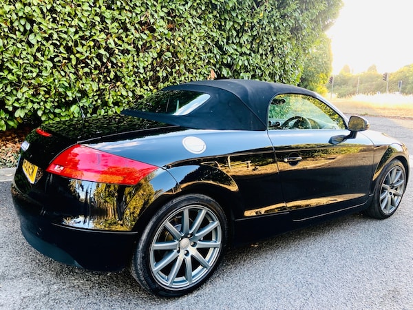 Used Audi TT 2010 for sale - 75702840: Photo 29