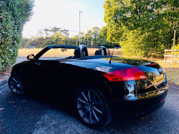 Used Audi TT 2010 for sale - 75702840: Photo 9