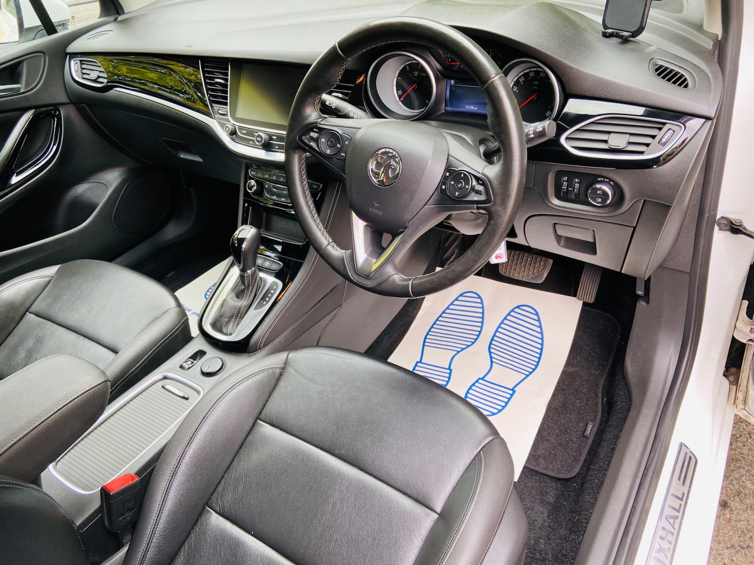 Vehicle 29