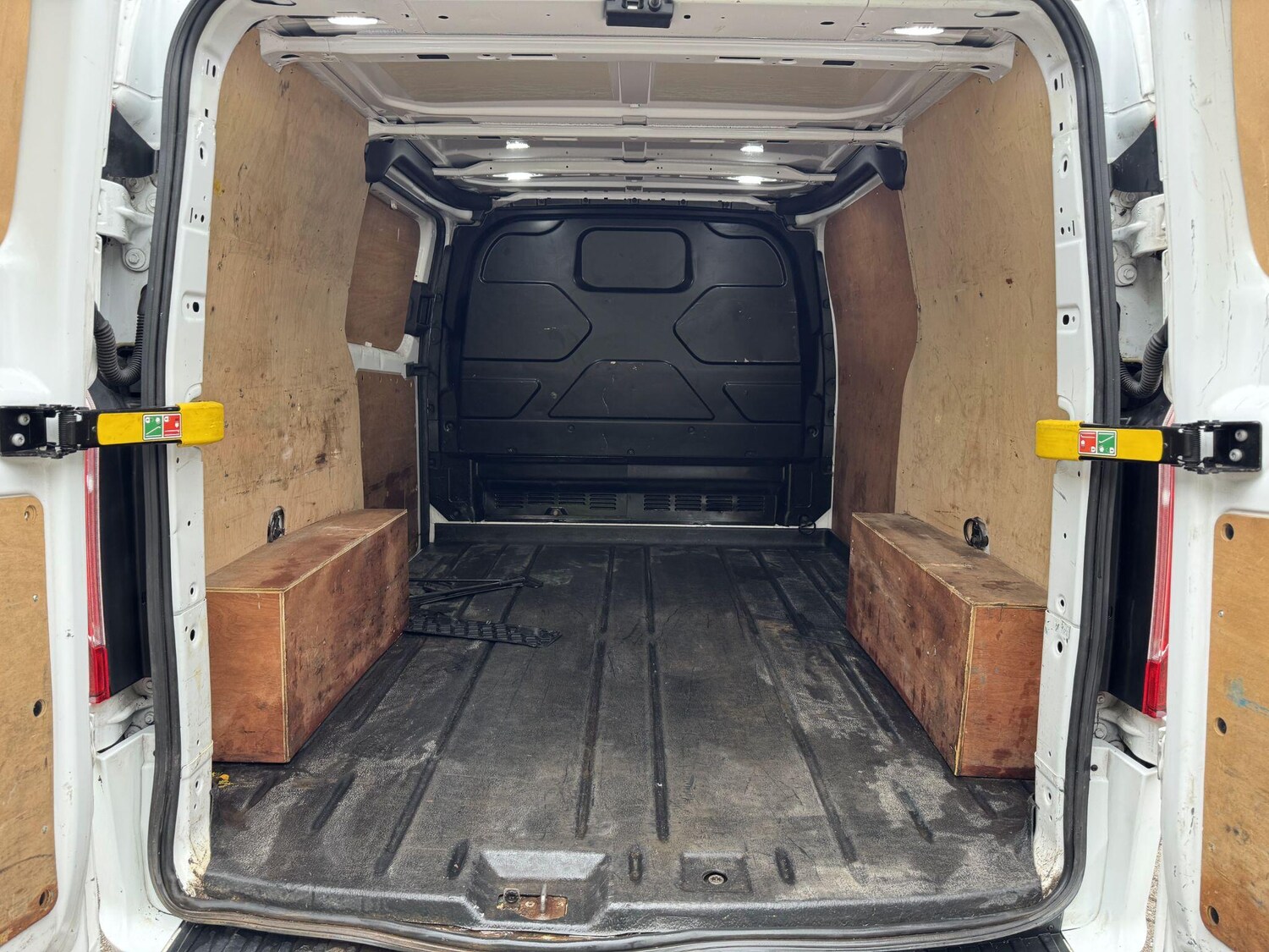 Vehicle 27