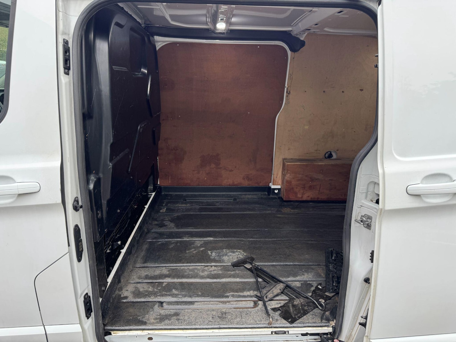 Vehicle 33