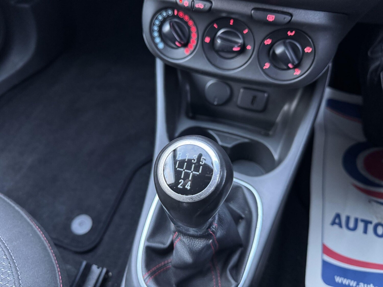 Used Vauxhall Corsa 2016 for sale - 76918689: Photo 64