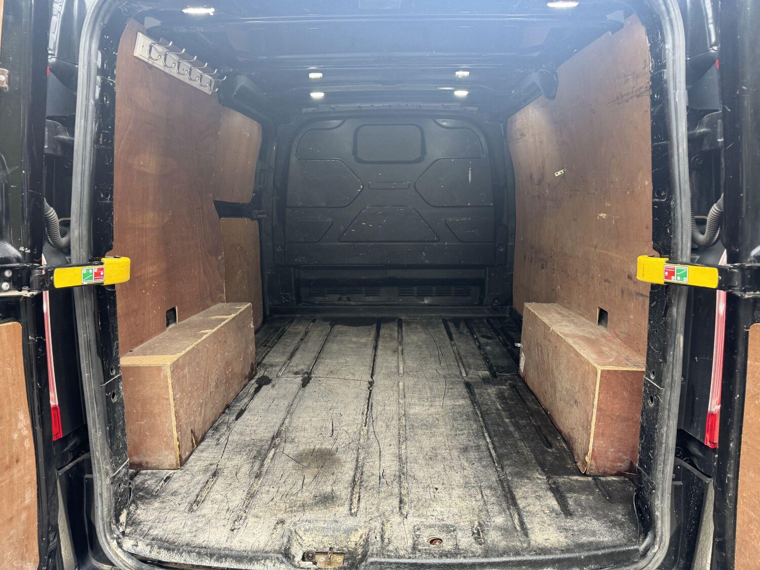 Used Ford Transit Custom 2021 for sale - 77574657: Photo 26