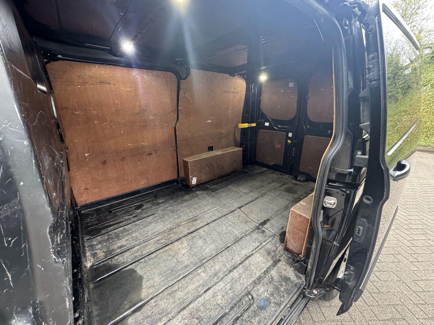 Used Ford Transit Custom 2021 for sale - 77574657: Photo 32