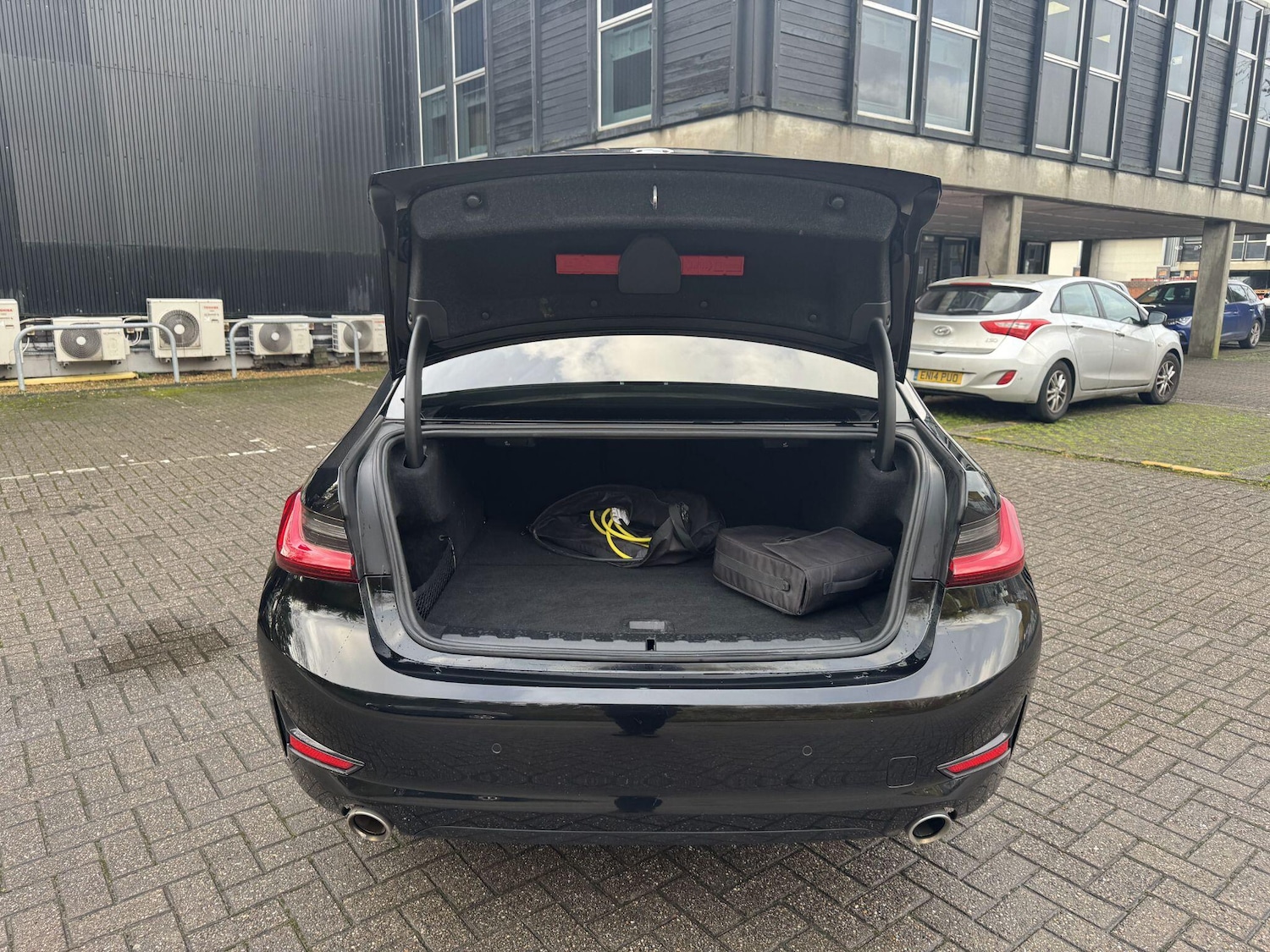 Used BMW 3 Series 2021 for sale - 77345622: Photo 30