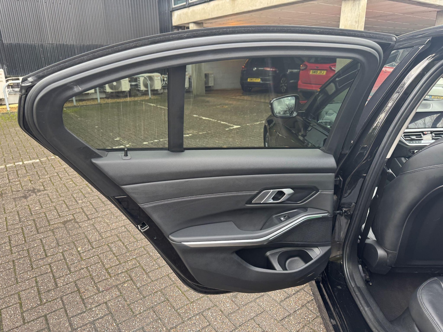 Used BMW 3 Series 2021 for sale - 77345622: Photo 36