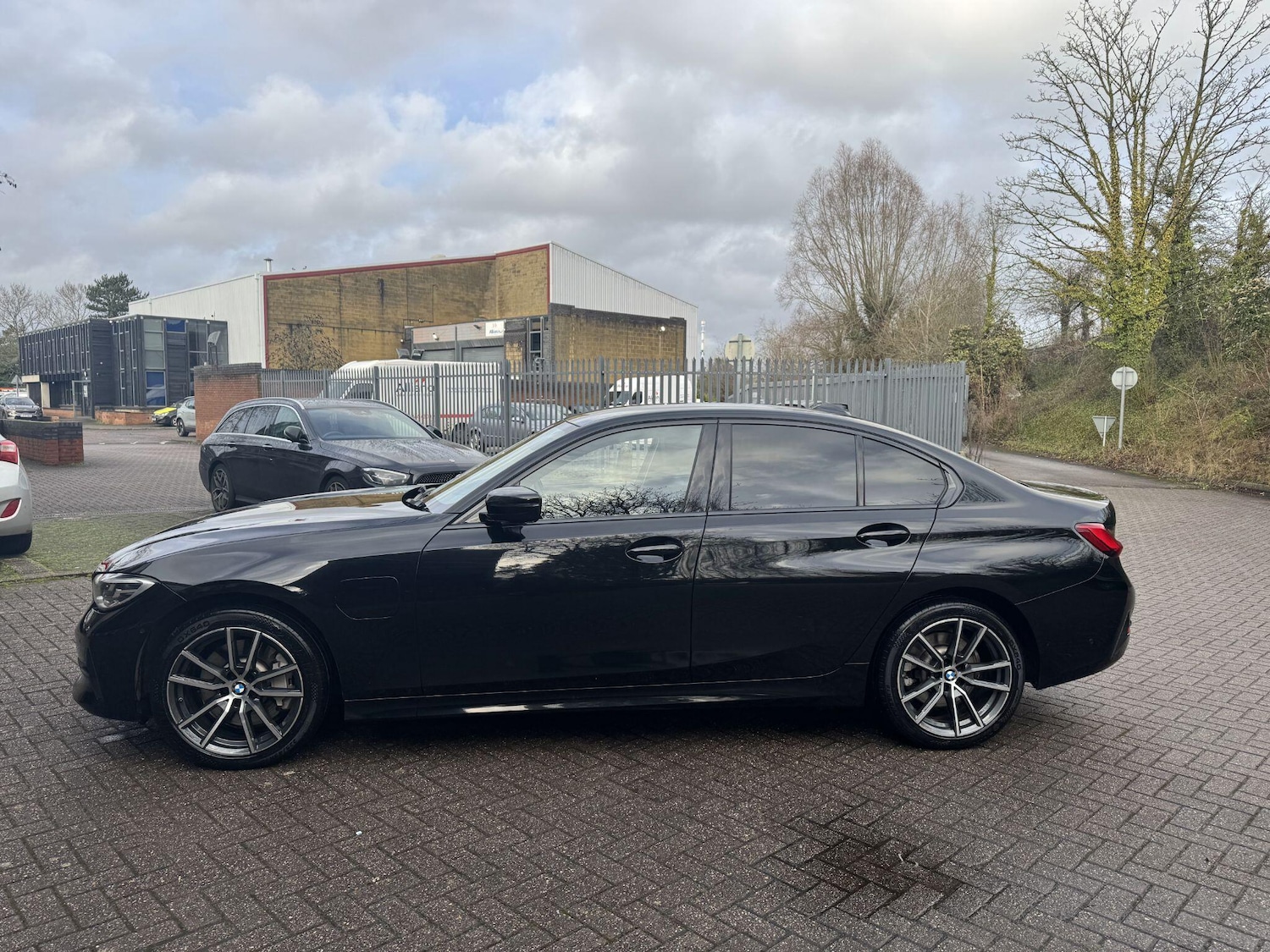 Used BMW 3 Series 2021 for sale - 77345622: Photo 4