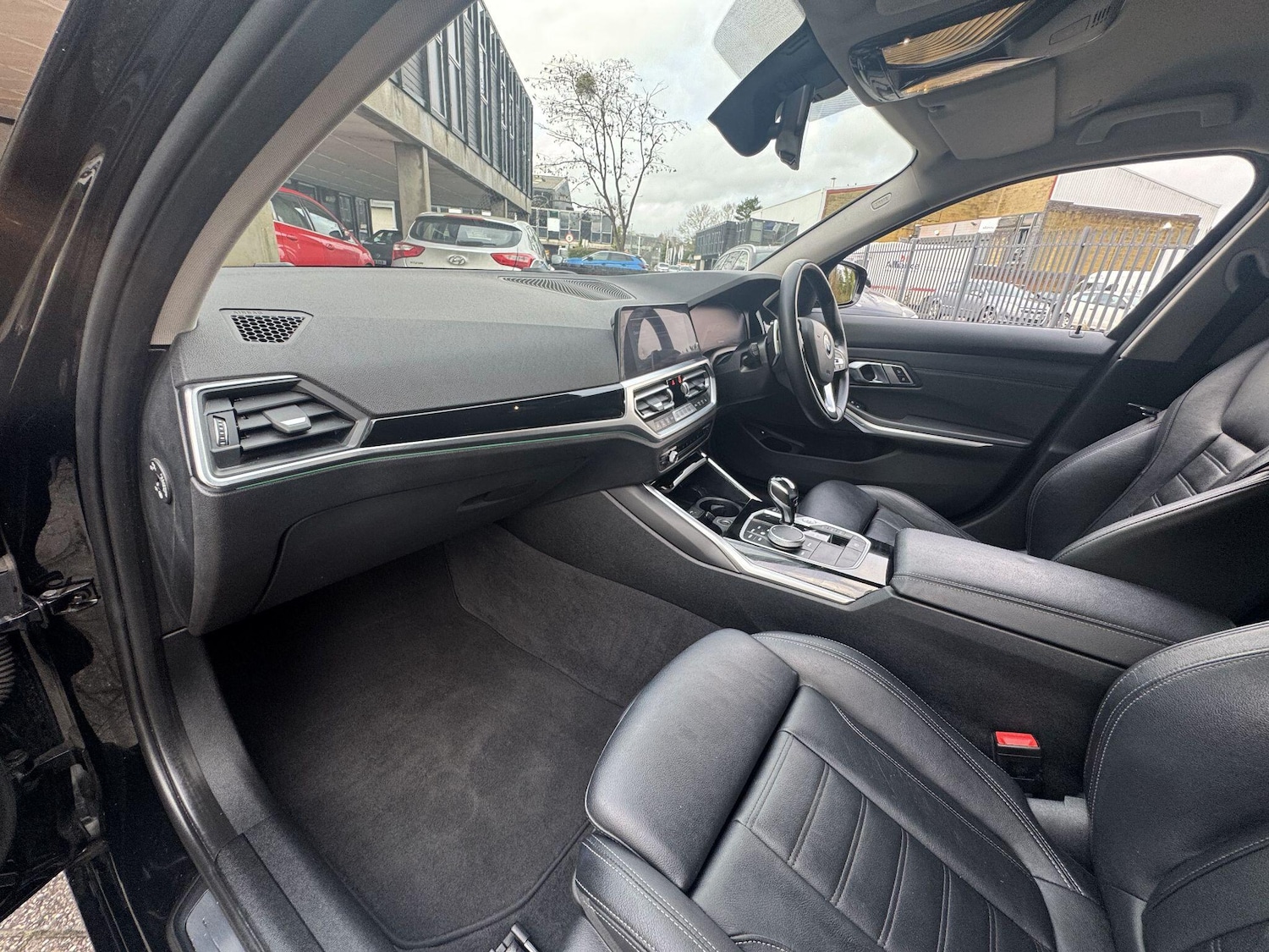 Used BMW 3 Series 2021 for sale - 77345622: Photo 42