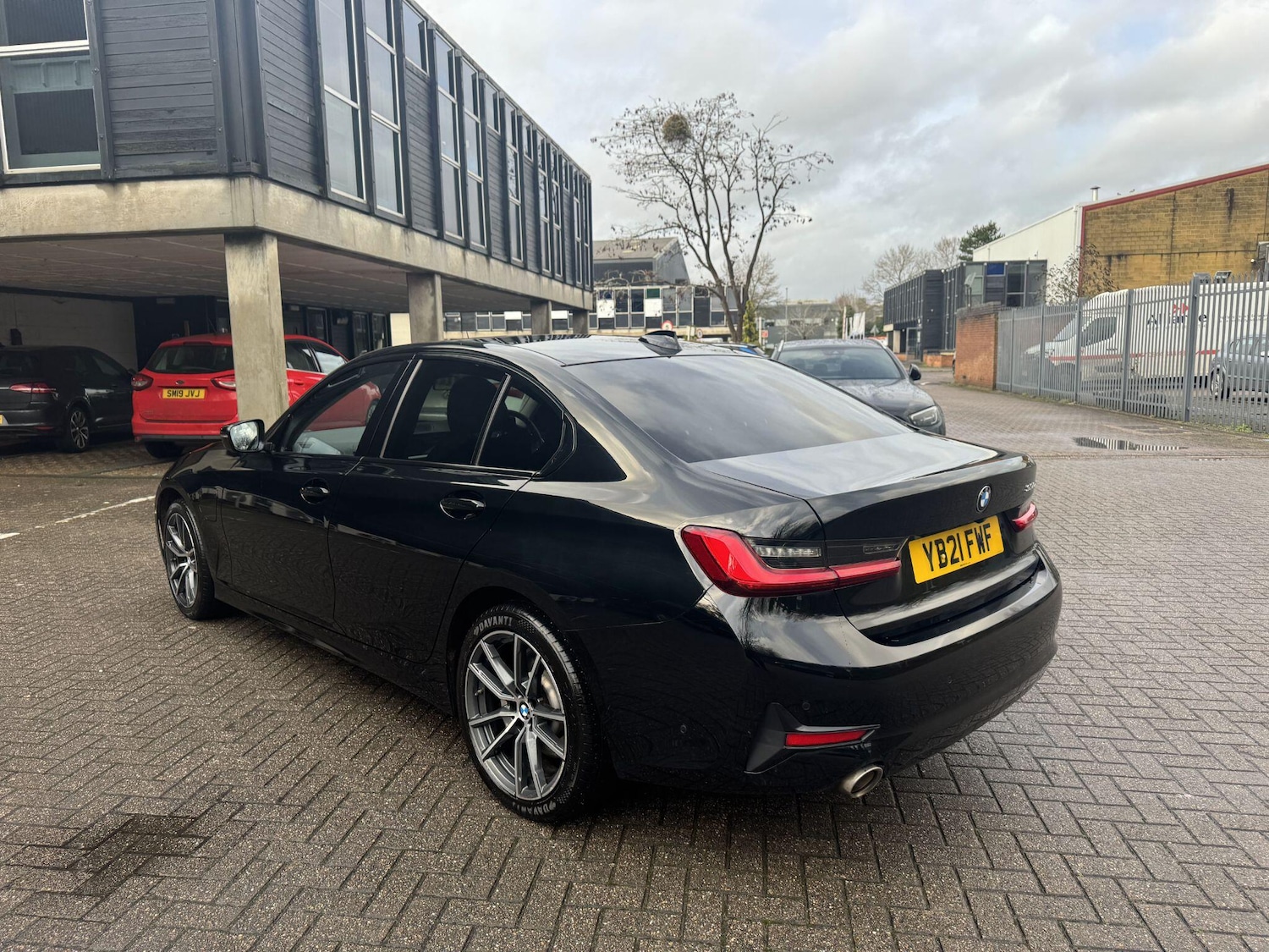 Used BMW 3 Series 2021 for sale - 77345622: Photo 5