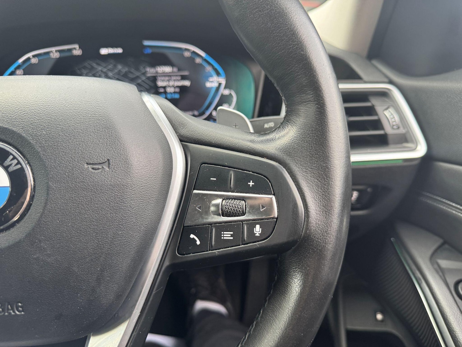 Used BMW 3 Series 2021 for sale - 77345622: Photo 56