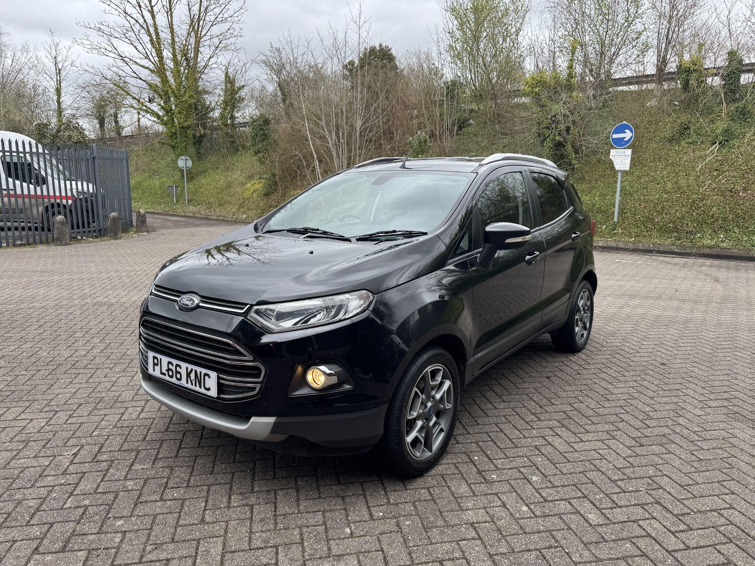 Used Ford Ecosport for sale - 77926024: Photo 4