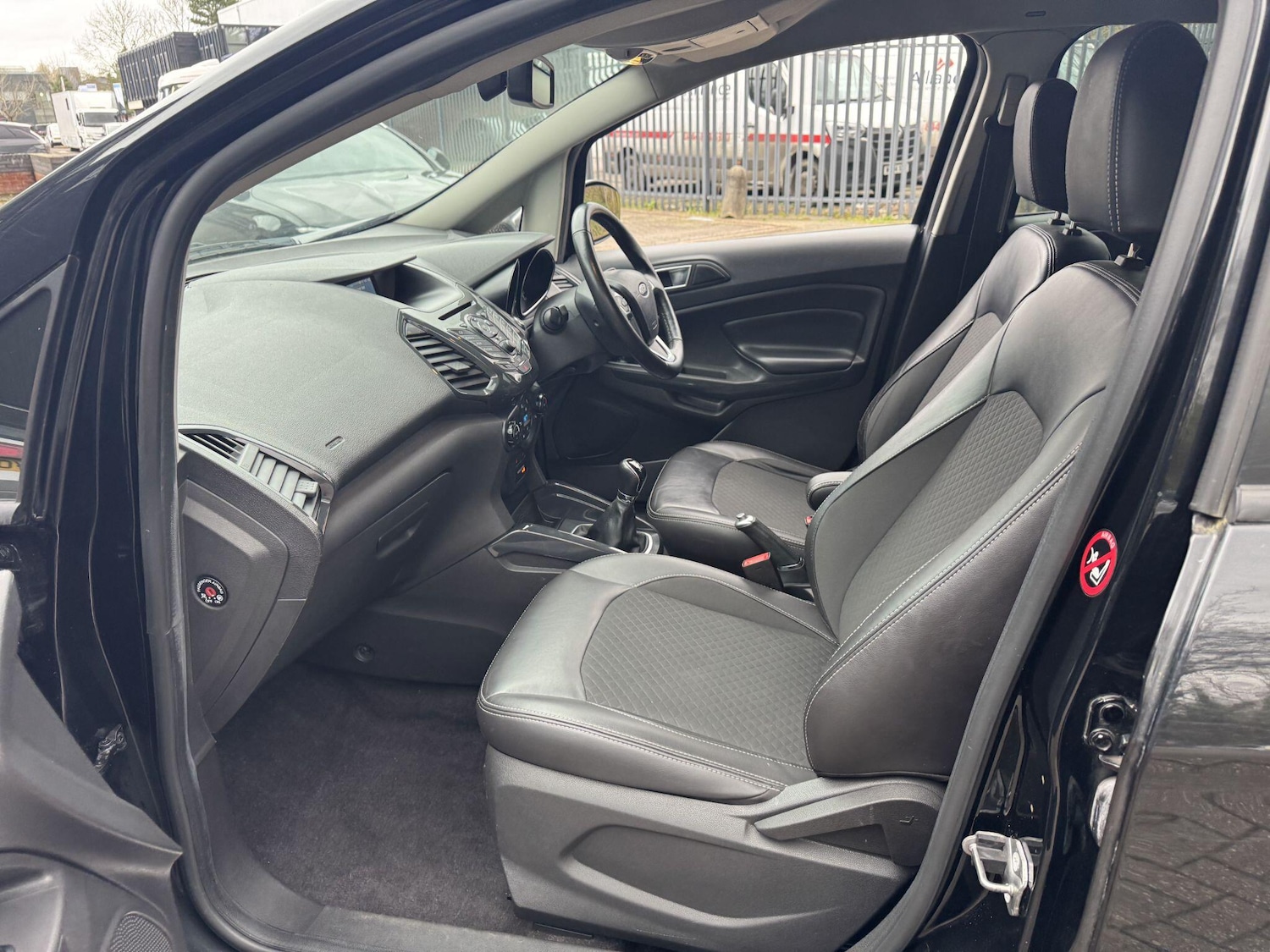 Used Ford Ecosport for sale - 77926024: Photo 40