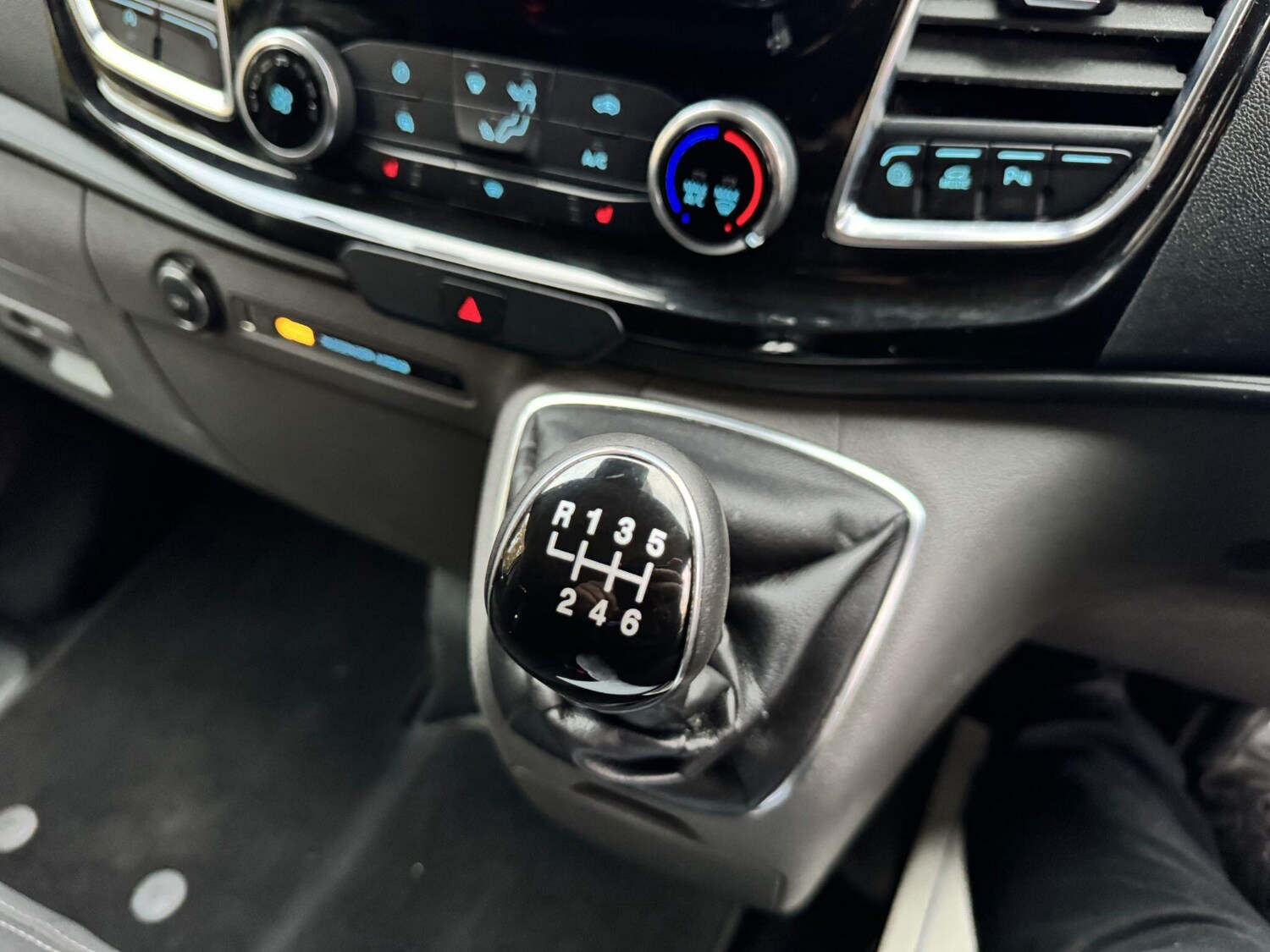 Used Ford Transit Custom 2019 for sale - 76259925: Photo 64