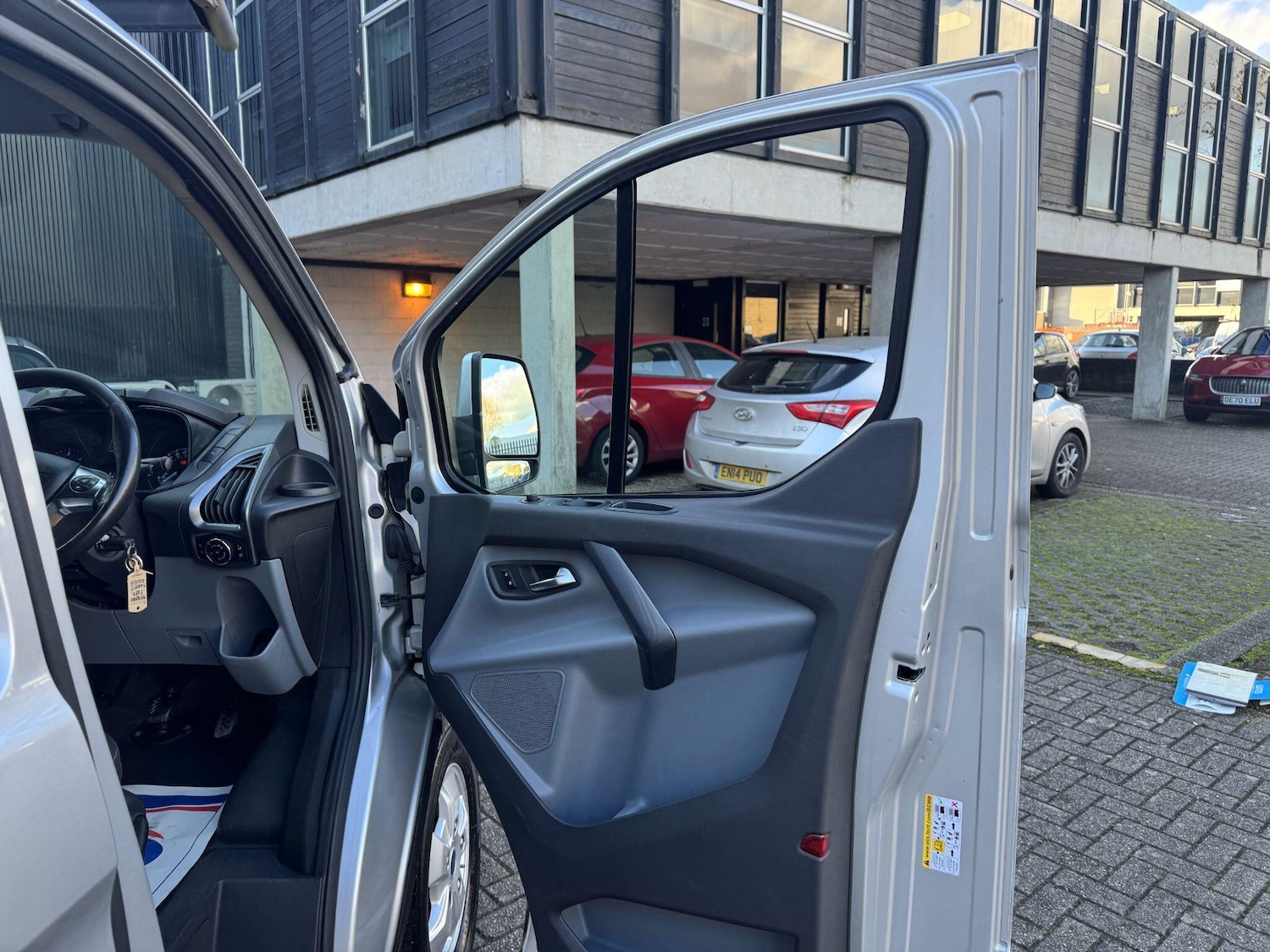 Used Ford Transit Custom 2018 for sale - 77280018: Photo 15