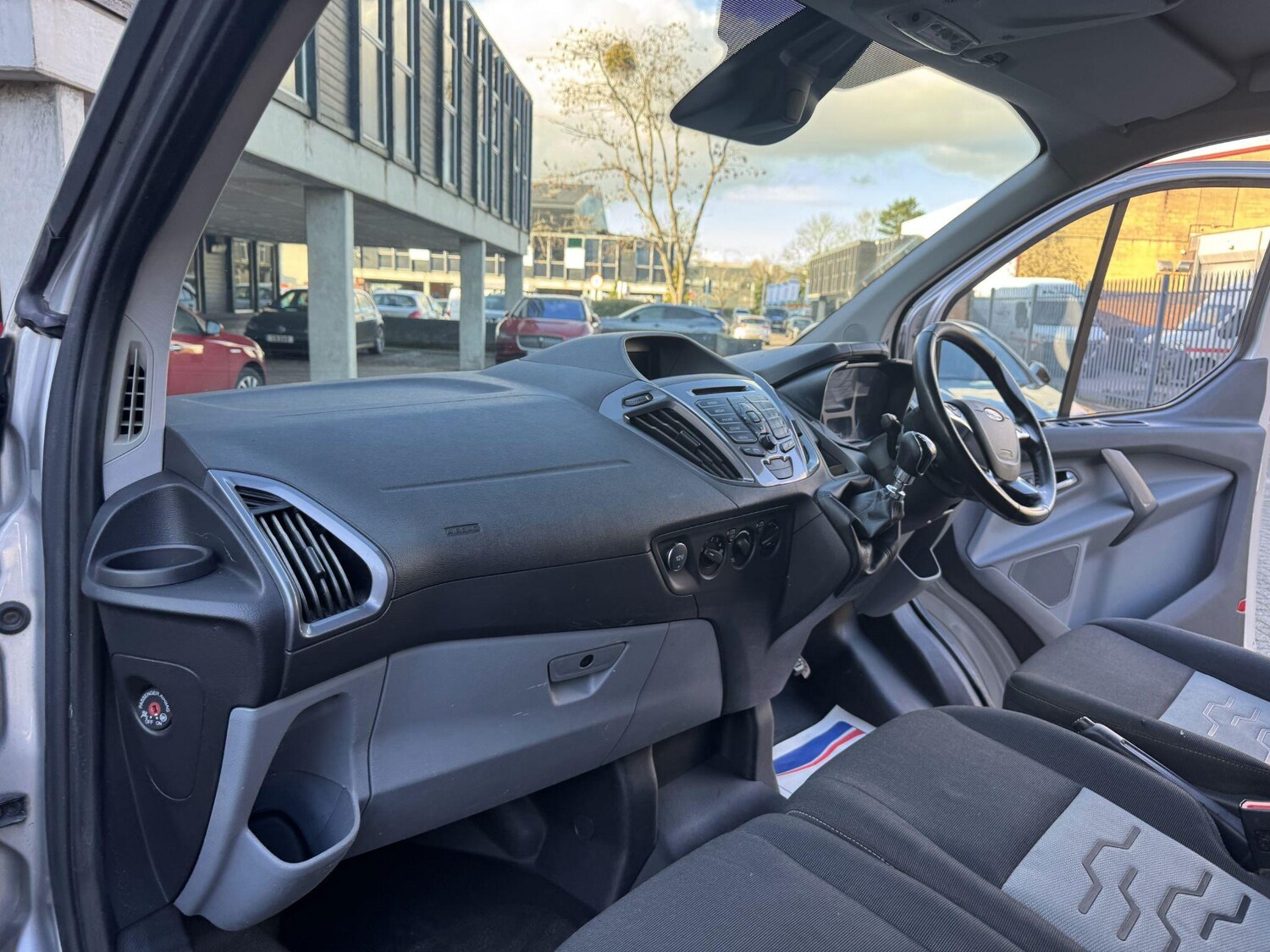 Used Ford Transit Custom 2018 for sale - 77280018: Photo 31